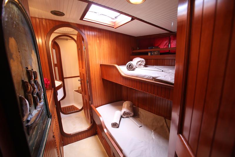Book yachts online - sailboat - Scorpio 72 - Morgane - rent