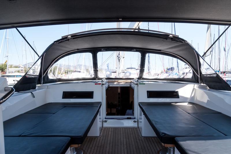 Book yachts online - sailboat - Bavaria C50 - no name - rent