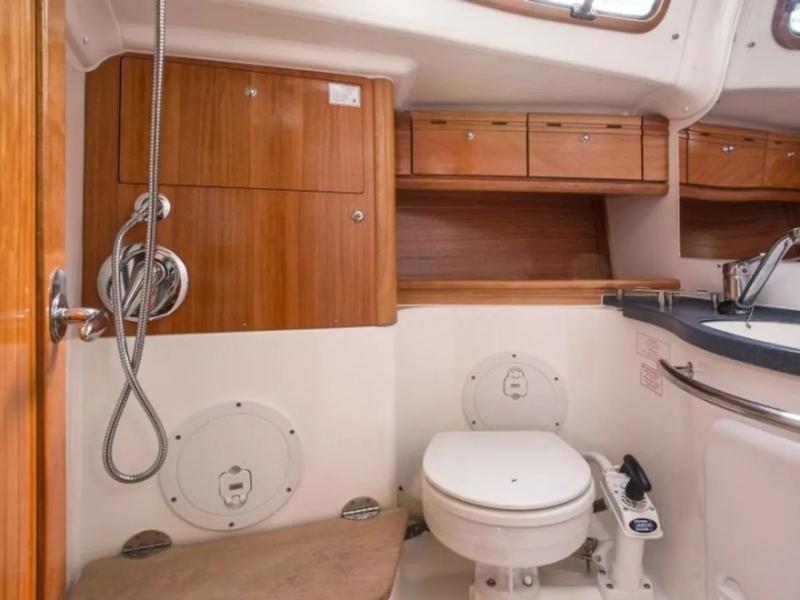 Book yachts online - sailboat - Bavaria 50 Cruiser - Snövit - rent