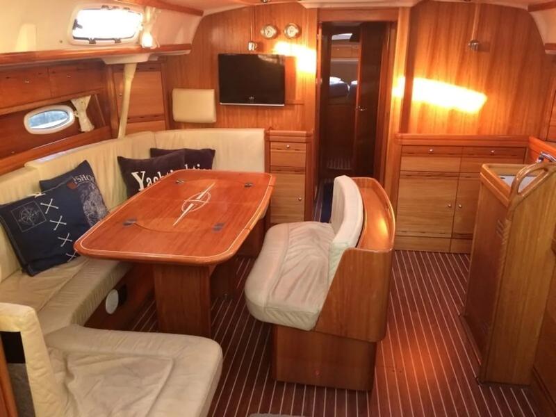 Book yachts online - sailboat - Bavaria 50 Cruiser - Snövit - rent