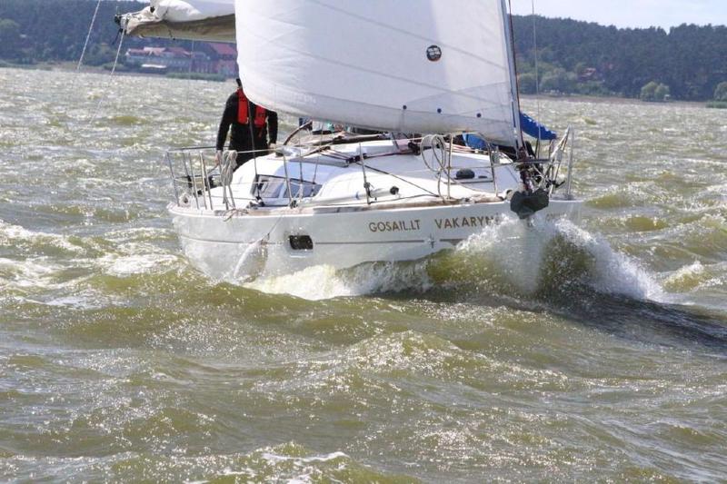 Book yachts online - sailboat - Sun Odyssey 36i - Jeanneau 36án - rent