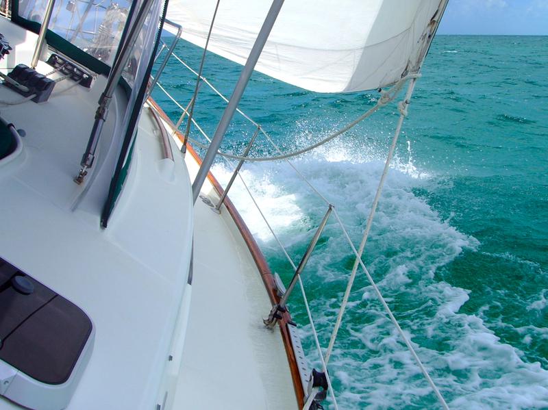 Book yachts online - sailboat - Bavaria 40 Cruiser - &quot;LADY BUTTERFLY&quot; - rent
