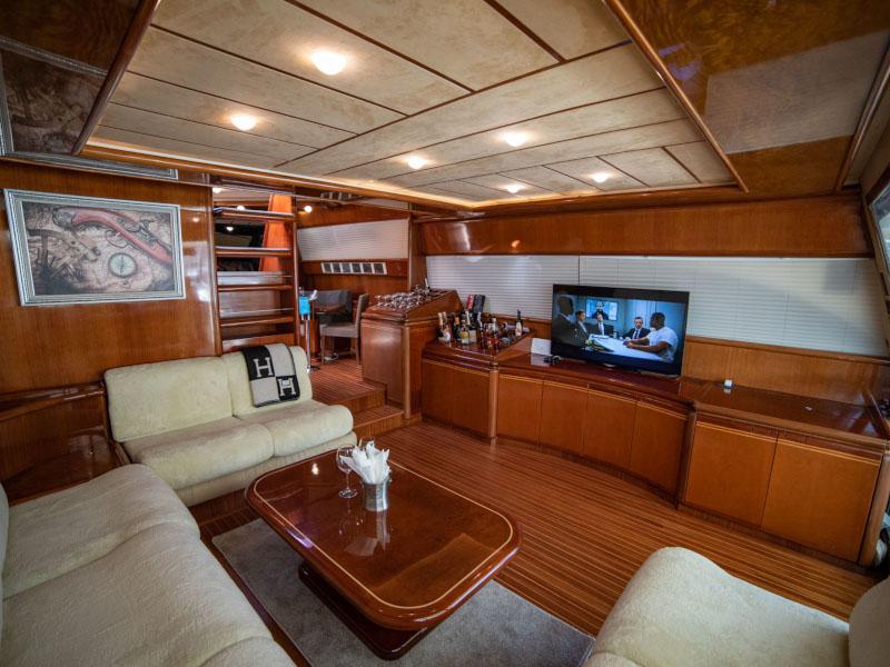 Book yachts online - motorboat - Ferretti 72 - Ferretti 72 - rent