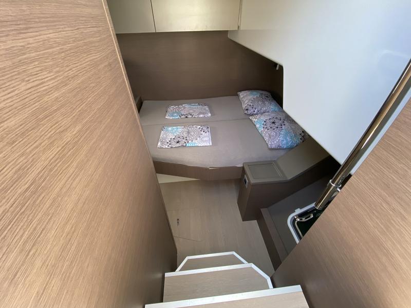 Book yachts online - catamaran - Bali 4.6 - Acrux - rent