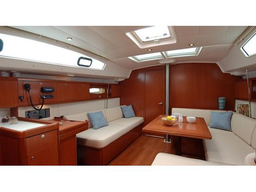 Book yachts online - sailboat - Oceanis 43 - Cote D'Azur - rent