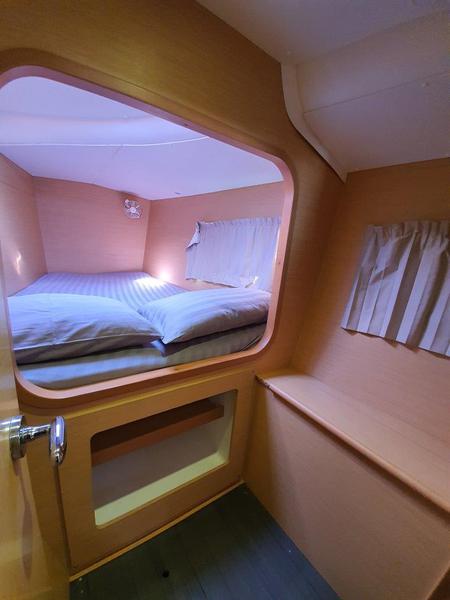 Book yachts online - catamaran - Lagoon - 380 - Amelie - rent