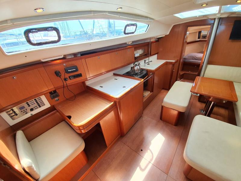 Book yachts online - sailboat - Oceanis - 40 - Alexa - rent
