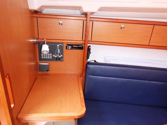 Book yachts online - sailboat - Bavaria 33 Cruiser - Fei Jian - rent