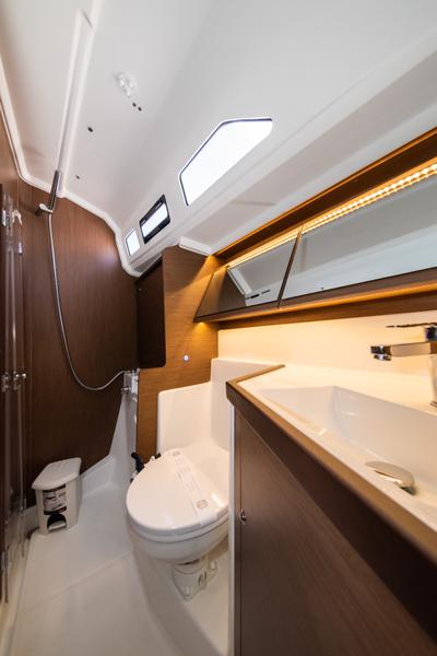 Book yachts online - sailboat - Oceanis 40.1 - Poseidon - rent