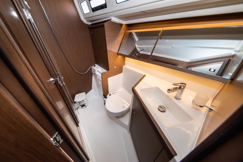 Book yachts online - sailboat - Oceanis 40.1 - Poseidon - rent