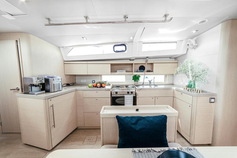 Book yachts online - sailboat - Oceanis 46.1 - ZIA - rent