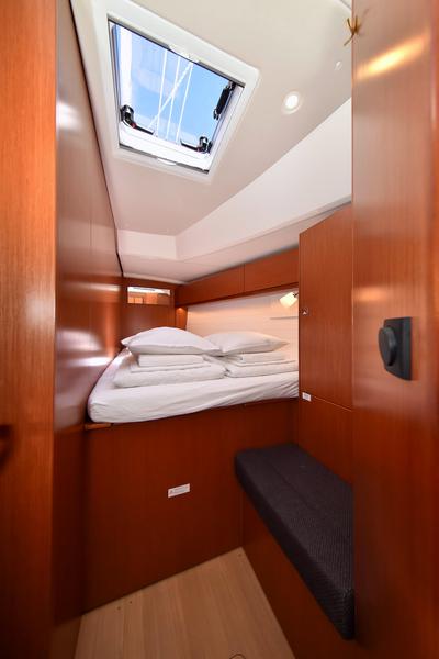 Book yachts online - sailboat - Bavaria Cruiser 46 - Baligot - rent