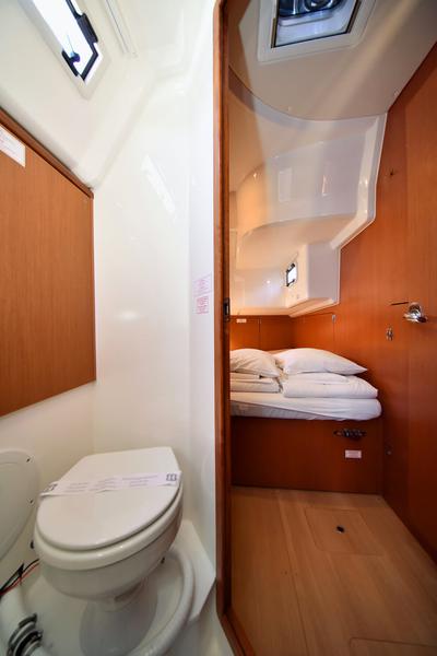 Book yachts online - sailboat - Bavaria Cruiser 46 - Baligot - rent