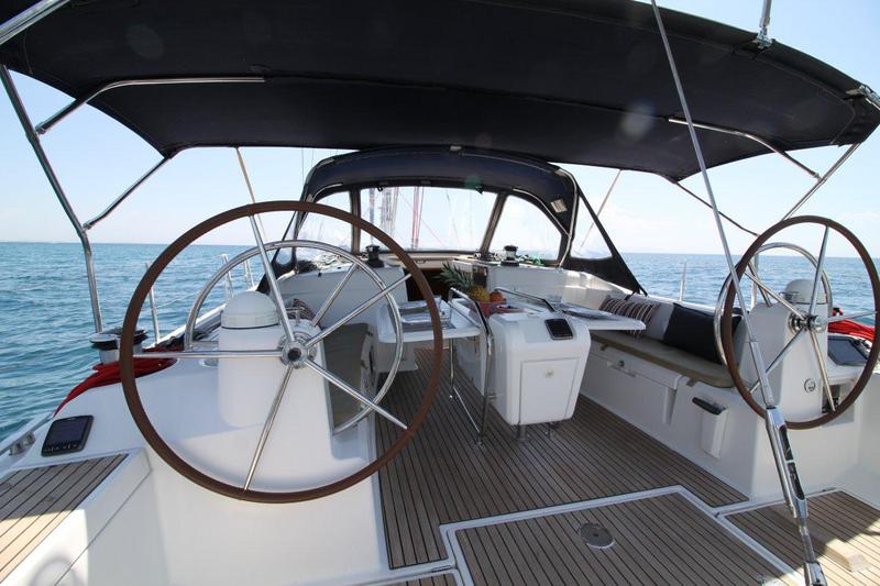 Book yachts online - sailboat - Sun Odyssey 509 - Jester - (A/C - Generator - Refit 2020) - rent