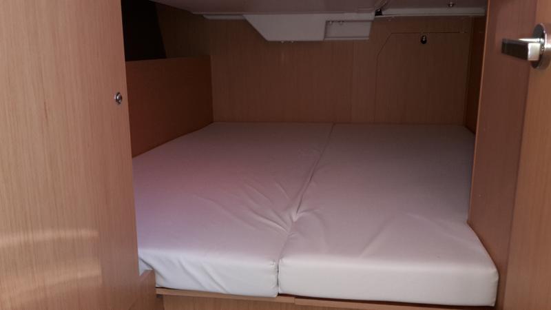 Book yachts online - sailboat - Oceanis 38 - Maun - rent