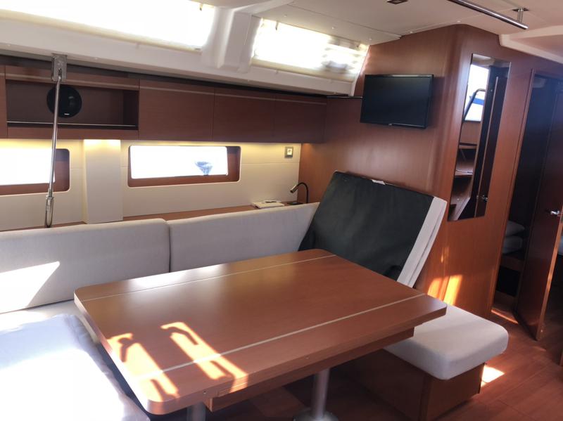 Book yachts online - sailboat - Oceanis 51.1 - Marea - rent