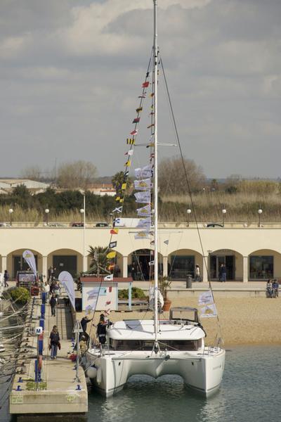 Book yachts online - catamaran - Lagoon 400 S2 - Nicholas - rent