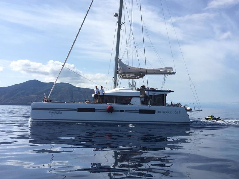 Book yachts online - catamaran - Lagoon 52F - SUMMERTIME - with flyboard and jet ski - rent