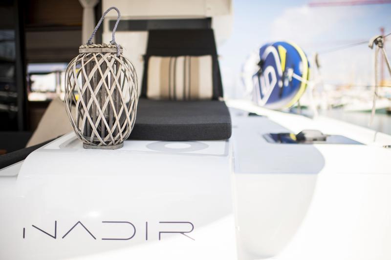 Book yachts online - catamaran - Lagoon 42 - NADIR - rent