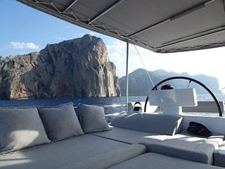 Book yachts online - catamaran - Lagoon 620 - LADY RACHEL - rent