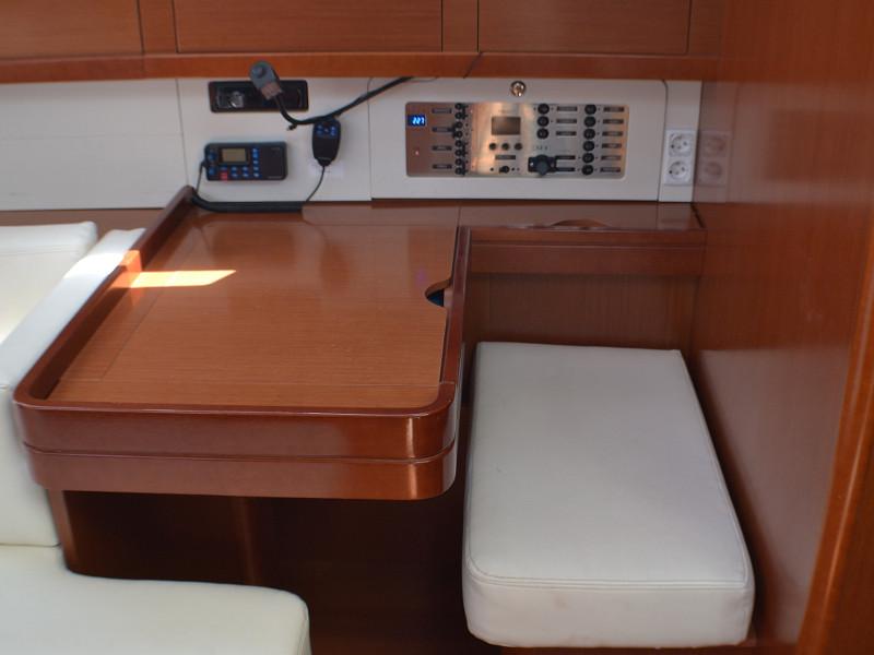 Book yachts online - sailboat - Oceanis 50 Family - Opera - rent