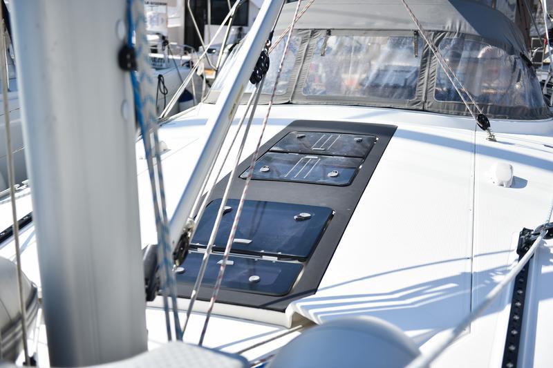 Book yachts online - sailboat - Bavaria Cruiser 56 - FAT BOY - rent