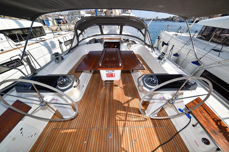 Book yachts online - sailboat - Bavaria Cruiser 56 - FAT BOY - rent