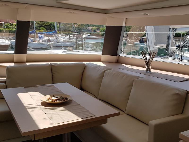 Book yachts online - catamaran - Saba 50 - TD - rent