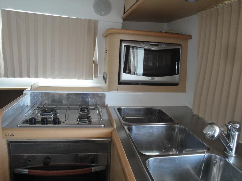 Book yachts online - catamaran - Lagoon 440 - Benny &amp; Joe - rent