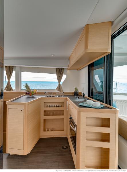 Book yachts online - catamaran - Lagoon 42 (Gen+A/C+WM) - Nacatuli - Premium line - rent