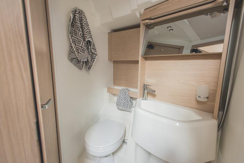 Book yachts online - sailboat - Oceanis 51.1 (Gen+A/C) - Calipso - Premium line - rent