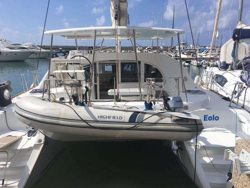 Book yachts online - catamaran - Lagoon 380 S2 - Eolo - Standard line - rent