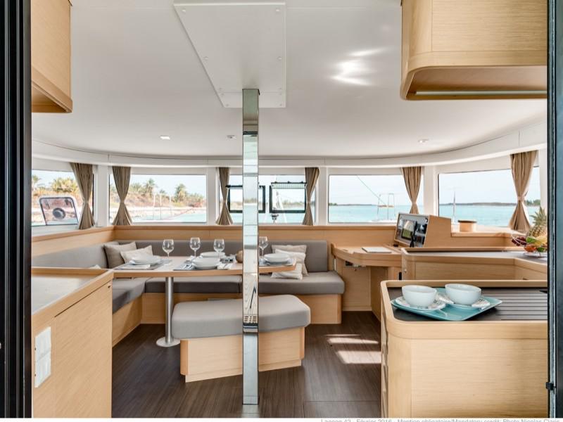 Book yachts online - catamaran - Lagoon 42 (Gen+A/C+WM) - Cappero - Premium line - rent