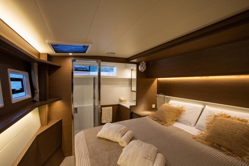 Book yachts online - catamaran - Lagoon 52F (Gen+A/C+WM) - SAILUXE - Fico - rent