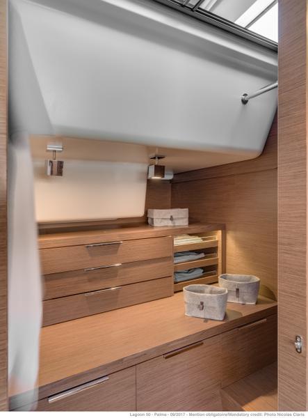 Book yachts online - catamaran - Lagoon 50 (Gen+A/C+WM) - SAILUXE - Finocchietto - rent