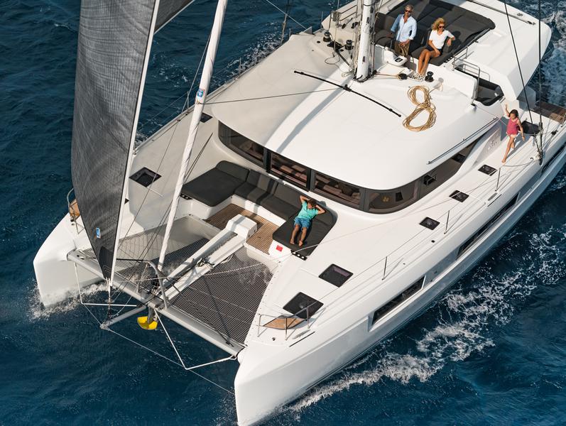 Book yachts online - catamaran - Lagoon 50 (Gen+A/C+WM) - SAILUXE - Finocchietto - rent