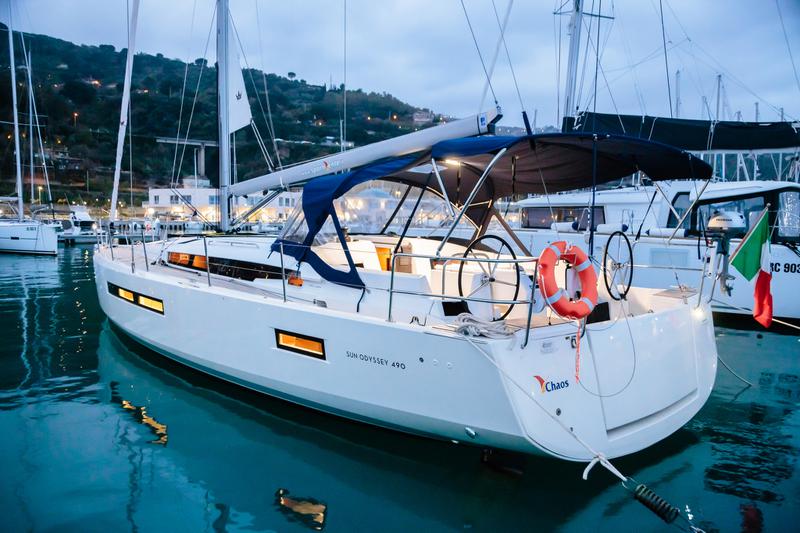 Book yachts online - sailboat - Sun Odyssey 490 - Chaos - Comfort line - rent