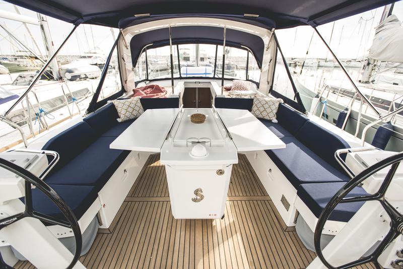 Book yachts online - sailboat - Oceanis 51.1 (Gen+A/C) - Aphros - Premium line - rent