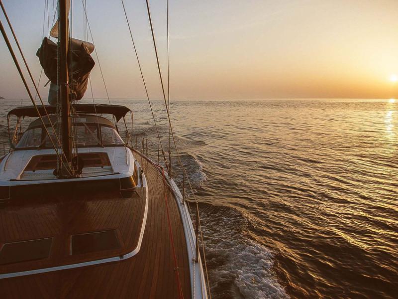 Book yachts online - sailboat - Bavaria Cruiser 57 (A/C, Generator, Watermaker) - JK - rent