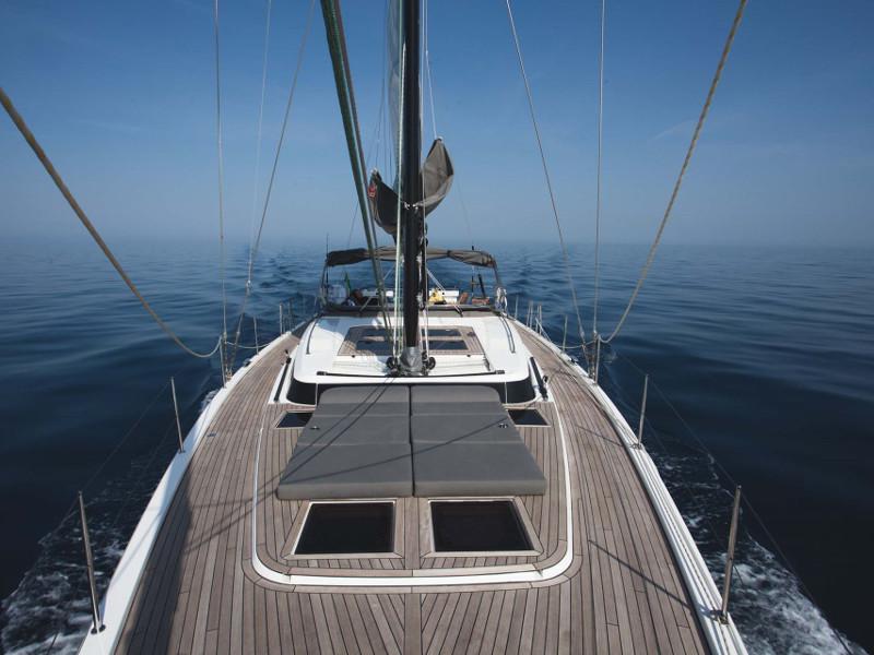 Book yachts online - sailboat - Bavaria Cruiser 57 (A/C, Generator, Watermaker) - JK - rent