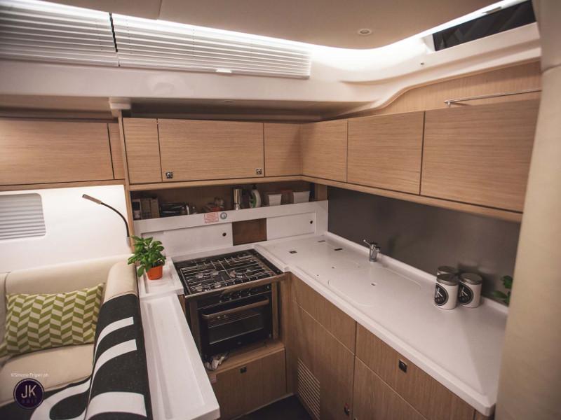 Book yachts online - sailboat - Bavaria Cruiser 57 (A/C, Generator, Watermaker) - JK - rent