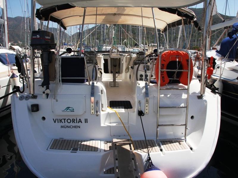 Book yachts online - sailboat - Beneteau 50 - Viktoria II - rent
