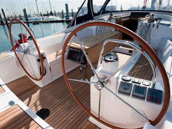 Book yachts online - sailboat - Delphia 47 - JAM SESSION - rent
