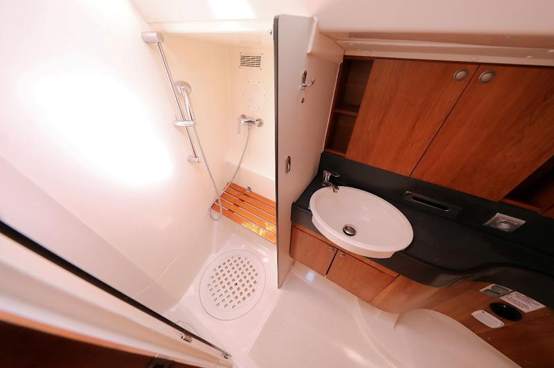 Book yachts online - sailboat - Delphia 47 - JAM SESSION - rent