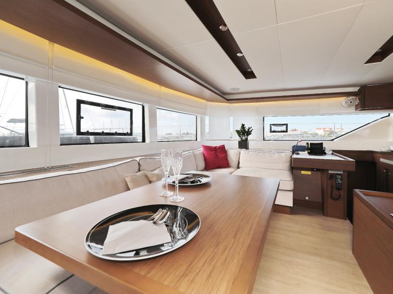 Book yachts online - catamaran - Lagoon 50 - 50 CENT Air Condition Generator Watermaker - rent