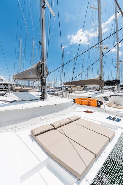 Book yachts online - catamaran - Saona - DESAFINADO - AC and generator - rent