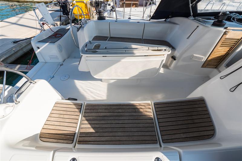 Book yachts online - sailboat - Cyclades 50.5 - LEA - rent