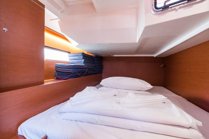 Book yachts online - sailboat - Oceanis 51.1 - ANNETTE -  AC and generator - rent