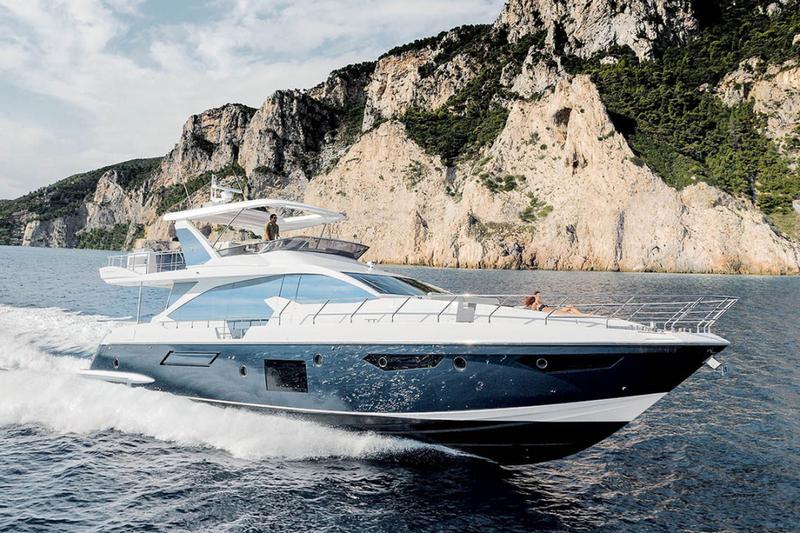 Book yachts online - motorboat - Azimut 72 Fly - Alyss - rent