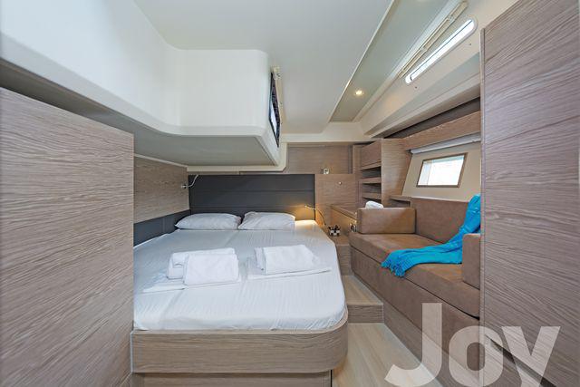 Book yachts online - sailboat - Hanse 548 AC &amp; GEN - JOY - rent